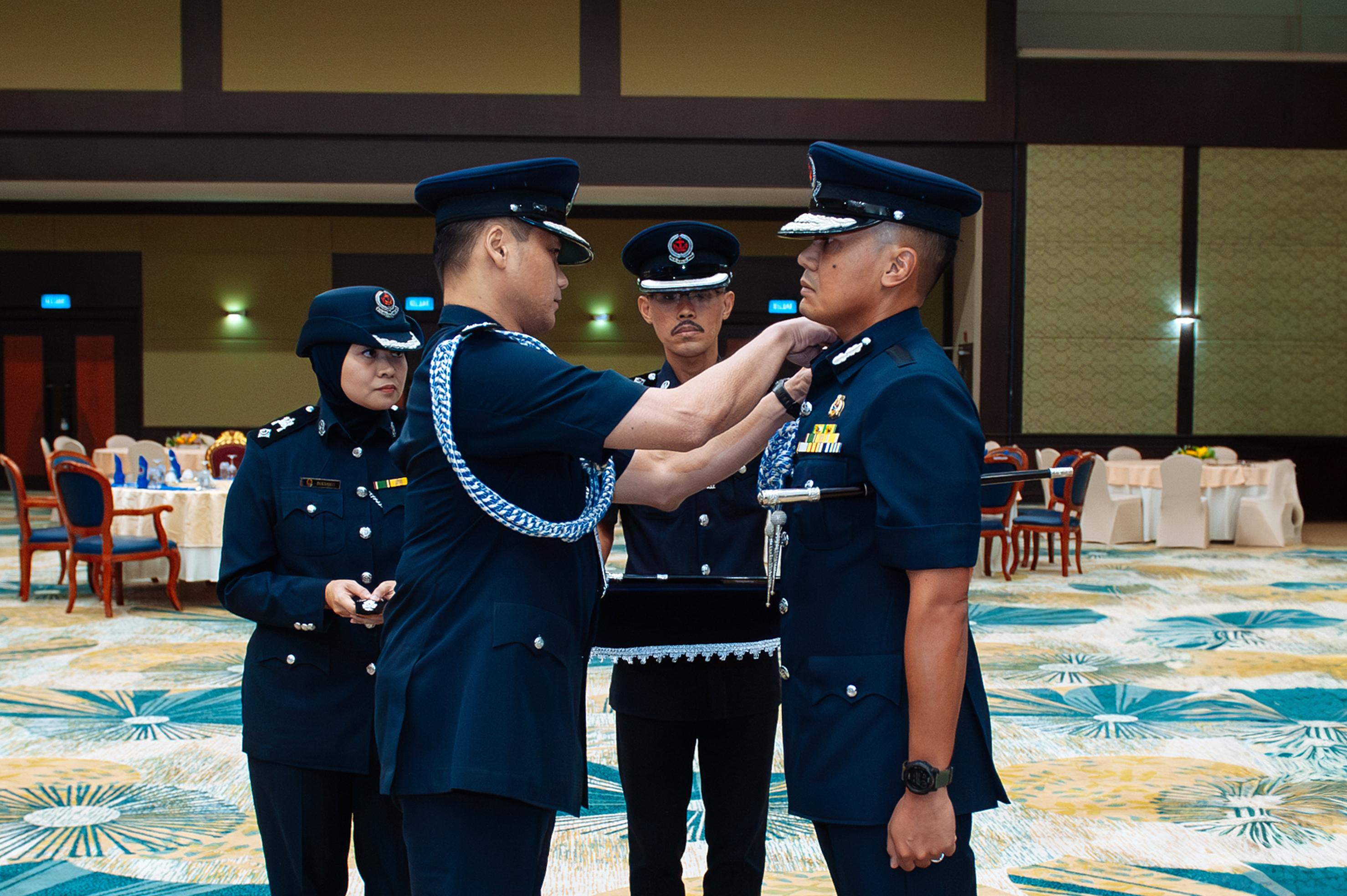 majlis kenaikan pangkat CP dan DCP 3.jpg