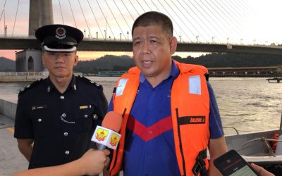 INSIDEN PELANGGARAN 2 BUAH PERHU TAMBANG