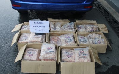 RONDAAN BALAI POLIS TEMBURONG MENEMUI KENDERAAN MEMBAWA BARANG-BARANG DITEGAH