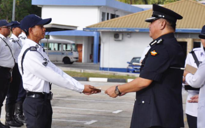 PENYAMPAIAN SIJIL KEPUJIAN ANGGOTA JSKLL