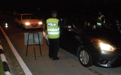 15 ORANG PEMANDU DIAMBIL TINDAKAN