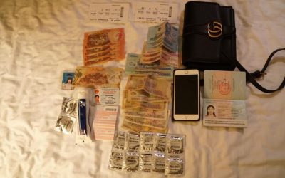 SEORANG WANITA DITAHAN