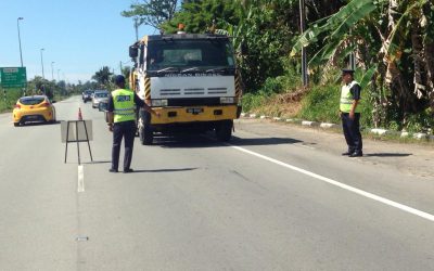 TUTONG KENDALI SEKATAN JALANRAYA MINGGUAN
