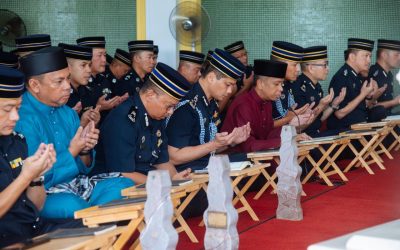 MAJLIS MEMBACA SURAH YAASIN DAN TAHLIL HARI POLIS 105 TAHUN DI KUBAH MAKAM DIRAJA