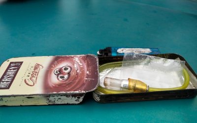 SEKATAN JALANRAYA TAHAN 3 INDIVIDU