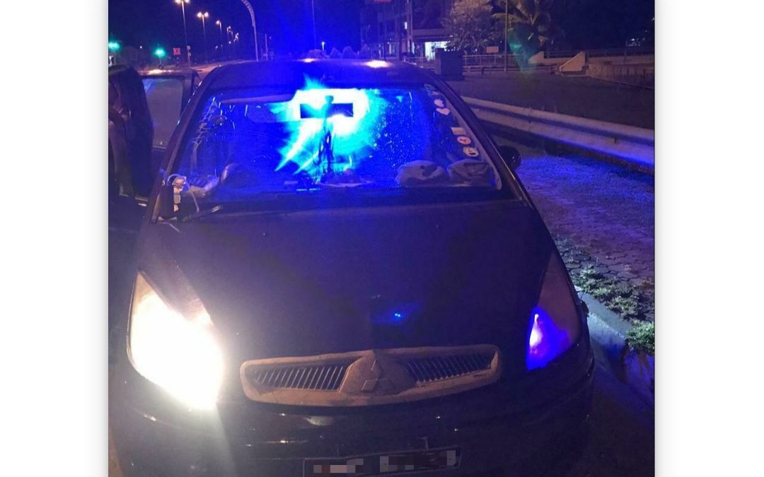 JSKLL TAHAN KERETA MENCURIGAKAN