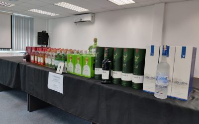 POLIS BERKAS PENYELUDUP