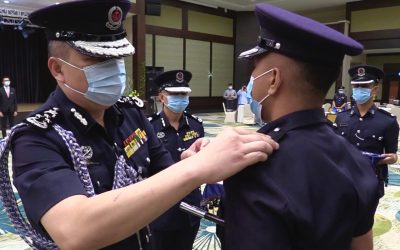 5 PEGAWAI DITETAPKAN PANGKAT INSPEKTOR POLIS