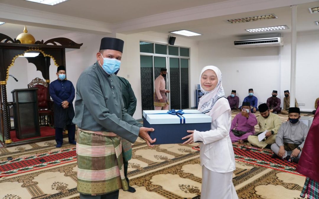 MERAIKAN SAUDARA BARU