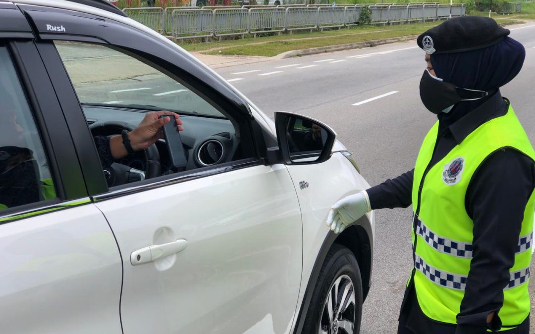 SAHUT SARANAN DAN NASIHAT PIHAK KERAJAAN