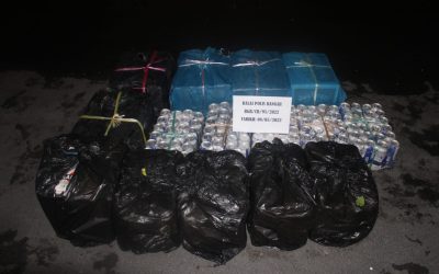 BUNGKUSAN BERISI BARANG TEGAHAN DIJUMPAI