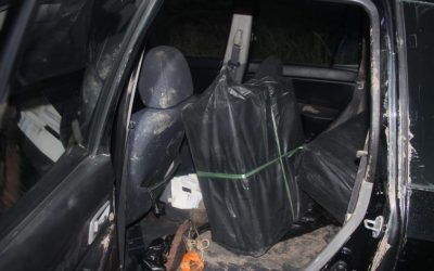 BUNGKUSAN BERISI BARANG TEGAHAN DIJUMPAI