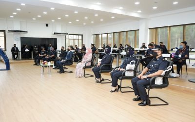 MAJLIS PEMBUKAAN RASMI PROGRAM PEMBANGUNAN EKSEKUTIF PPDB