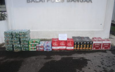 PPDB BERJAYA MEMATAHKAN CUBAAN PENYELUDUPAN MINUMAN KERAS DI TEMBURONG